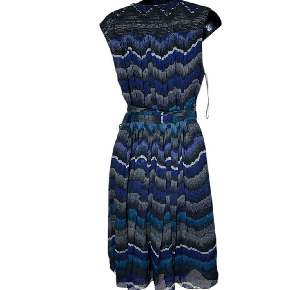Diane von furstenberg women’s 8 silk true wrap Bali patterned dress - Picture 6 of 10
